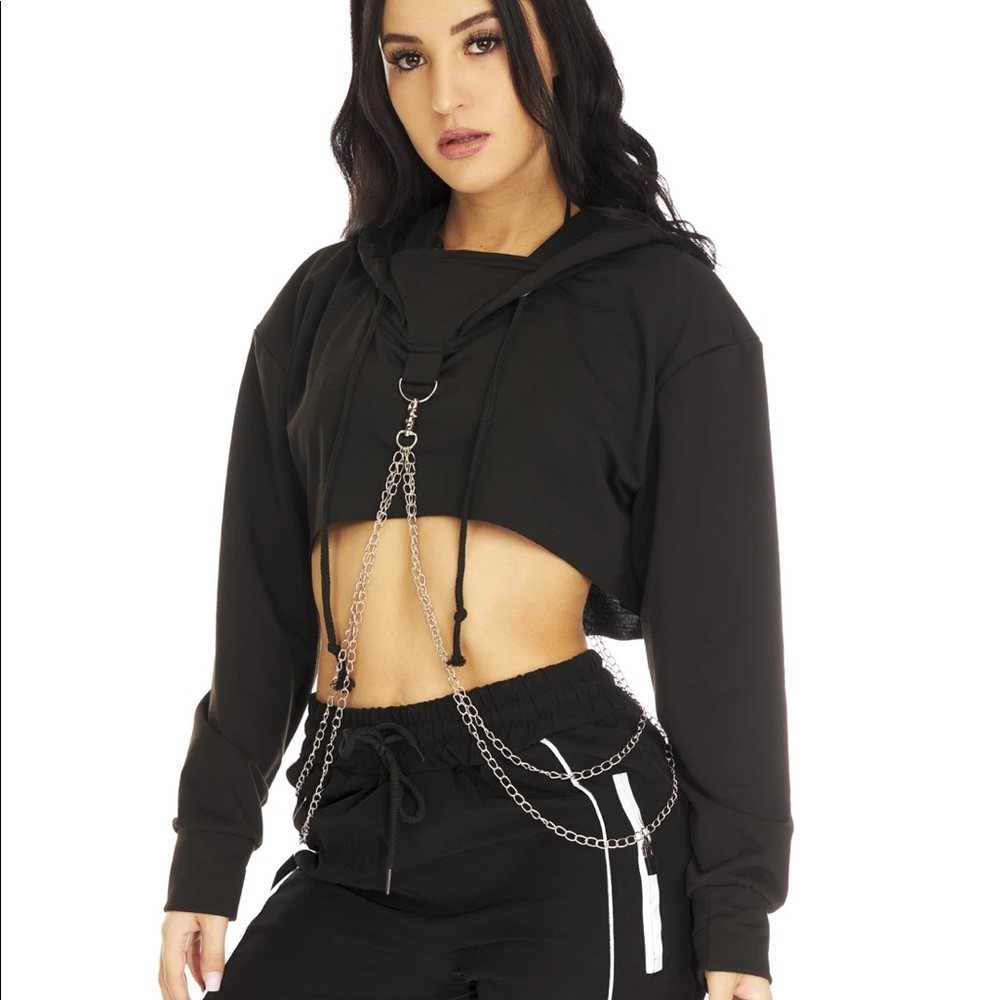 Chain to tame hoodie/snug